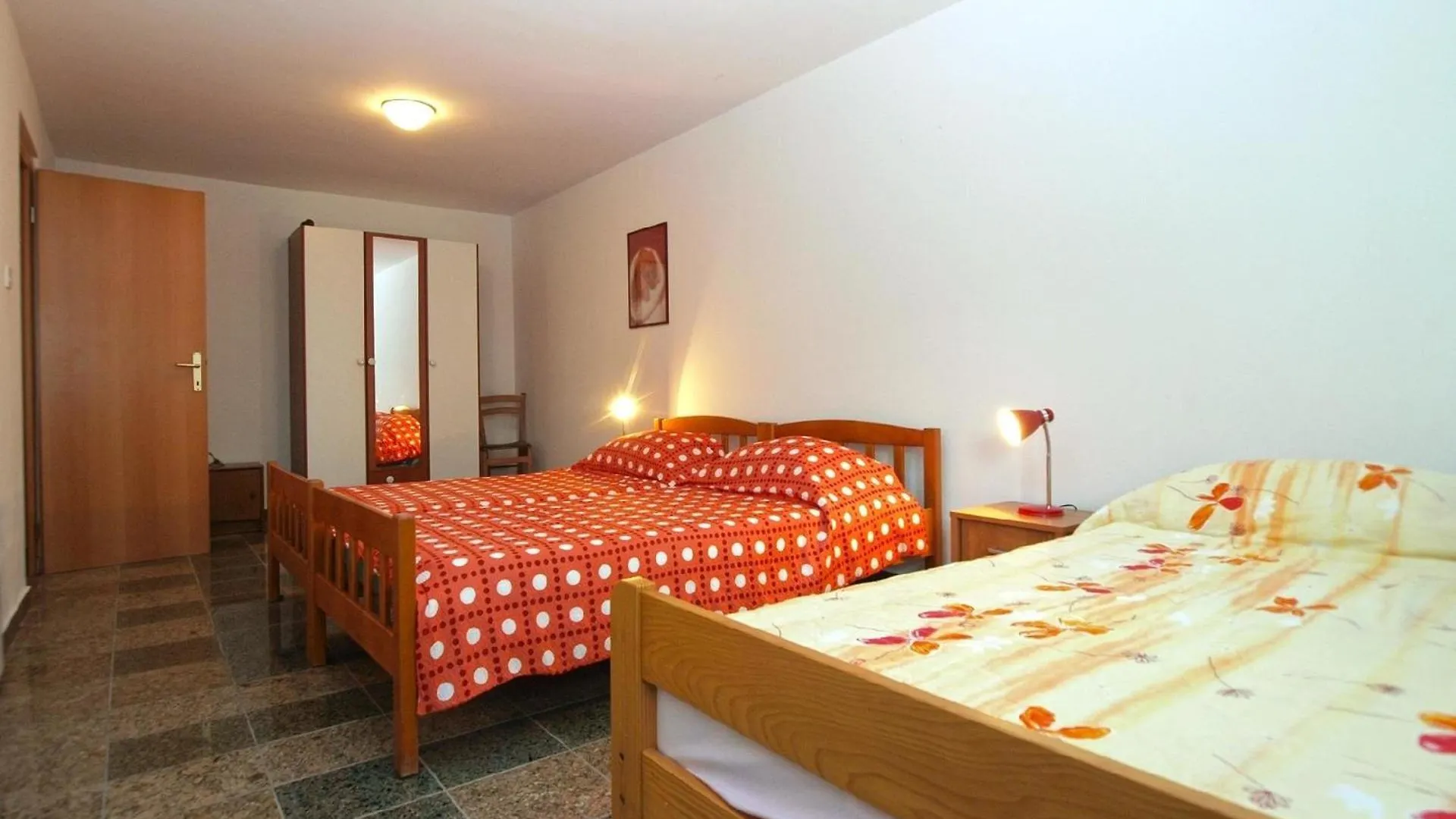 Apartment Ferienwohnung Fuer 5 Personen Ca 60 Qm In Fazana, Istrien Istrische Riviera Valbandon Croatia