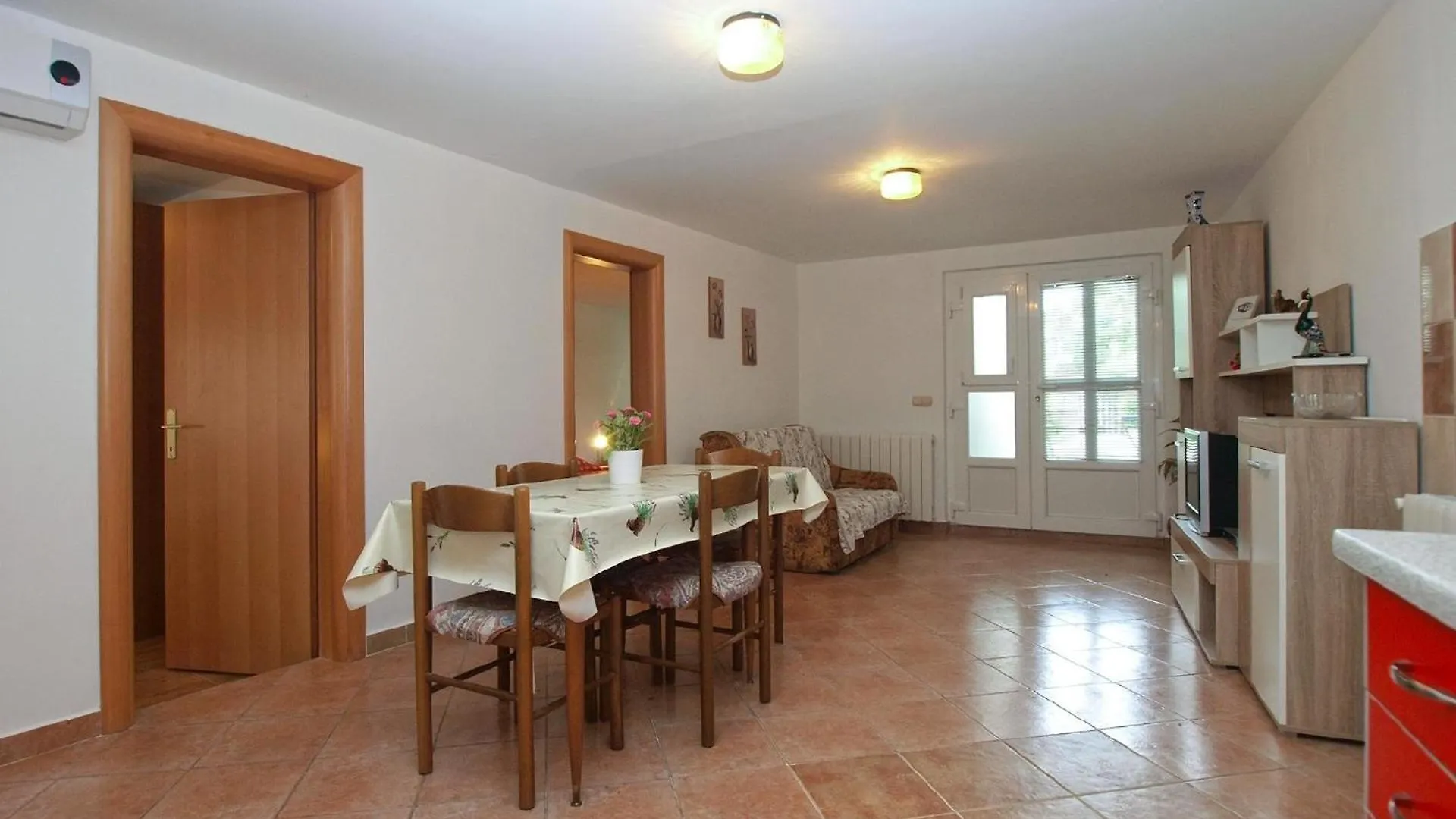 Apartment Ferienwohnung Fuer 5 Personen Ca 60 Qm In Fazana, Istrien Istrische Riviera Valbandon